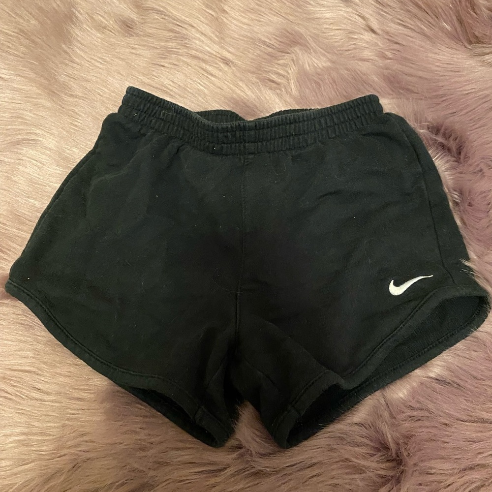 5/$25  Nike shorts size 6